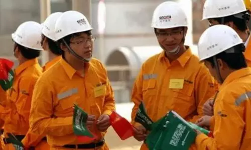 റിക്രൂട്ട് ചെയ്യുന്ന എഞ്ചിനീയര്മാര്ക്ക് 3 വര്ഷത്തെ പ്രവൃത്തി പരിചയമുണ്ടായിരിക്കണമെന്ന് സൗദി റിക്രൂട്ട് ചെയ്യുന്ന എഞ്ചിനീയര്മാര്ക്ക് 3 വര്ഷത്തെ പ്രവൃത്തി പരിചയമുണ്ടായിരിക്കണമെന്ന് സൗദി