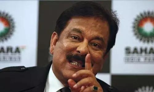 സുബ്രതോ റോയുടെ പരോള്‍ നീട്ടാനാവില്ലെന്ന് സുപ്രീംകോടതി