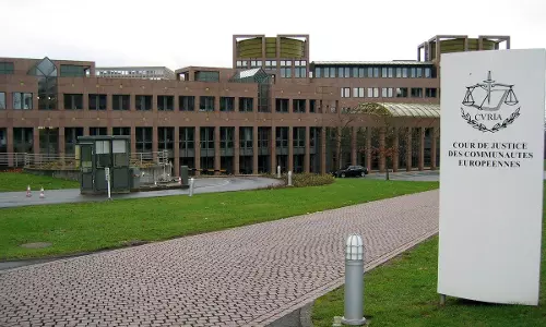 ഹമാസിനെയും എല്‍റ്റിറ്റിഇയെയും ഭീകരവാദപട്ടികയില്‍നിന്ന് യൂറോപ്യന്‍ യൂണിയന്‍ പരമോന്നത കോടതിയും നീക്കി