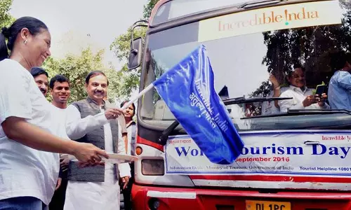 ഭിന്നശേഷിക്കാര്‍ക്കൊപ്പം വിനോദസഞ്ചാര ദിനം ആഘോഷിച്ച് ടൂറിസം മന്ത്രാലയം