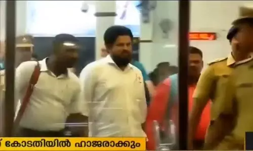 എംഎം അക്ബറിനെ ചോദ്യം ചെയ്തു: ഇന്ന് കോടതിയില്‍ ഹാജരാക്കും