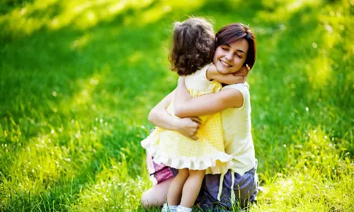 കുട്ടികള്‍ക്ക് കിട്ടുന്നത് അമ്മയുടെ ബുദ്ധിയാണെന്ന് ഗവേഷകര്‍