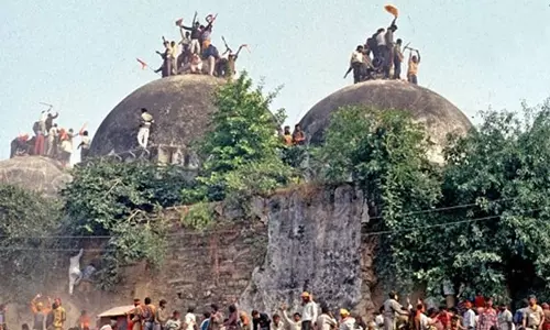 ബാബരി ഭൂമി തര്‍ക്ക കേസ്: കക്ഷി ചേരാനുള്ള എല്ലാ അപേക്ഷകളും സുപ്രീം കോടതി തള്ളി