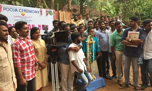 ധര്‍മജന്‍ ബോള്‍ഗാട്ടി ഇനി നിര്‍മാതാവ്; ചിത്രത്തിന്‍റെ പൂജ നടന്നു