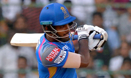 റോയല്‍ സഞ്ജു; കാഴ്ചക്കാരനായി കൊഹ്‍ലി