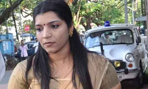 സോളാര്‍ ലൈംഗികാപവാദക്കേസ് പുനരന്വേഷിക്കാന്‍ സര്‍ക്കാര്‍ ഉത്തരവിട്ടു