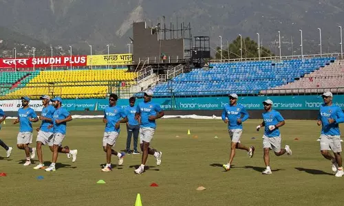 ഇന്ത്യക്ക് ആധികാരിക ജയം