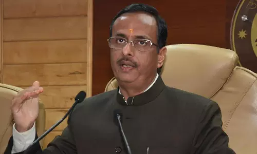 രാമായണത്തിലെ സീത ടെസ്റ്റ് ട്യൂബ് ശിശു; വിചിത്രവാദവുമായി വീണ്ടും ദിനേശ് ശര്‍മ്മ