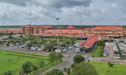 നെടുമ്പാശ്ശേരിയില്‍ നാവികസേനയുടെ എയര്‍ എന്‍ക്ലേവ് തുറന്നു