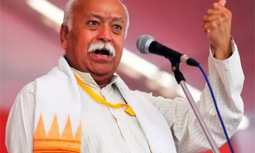 ഹിന്ദുക്കള്‍ ആരാധിക്കുന്ന പശുവിനെ നിയമപരമായി സംരക്ഷിക്കണമെന്ന് മോഹന്‍ ഭാഗവത്