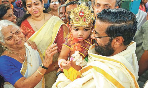 കടകംപള്ളിയില്‍ റെയില്‍വെ ഭൂമി തട്ടിയെടുത്ത സംഭവം പരിശോധിക്കുമെന്ന് റവന്യുമന്ത്രി