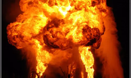 സ്കൂള്‍ പാചകപ്പുരയിലെ ഗ്യാസ് സിലിണ്ടര്‍ പൊട്ടിത്തെറിച്ചു