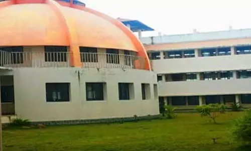 നിയമം കാറ്റില്‍ സാങ്കേതിക സര്‍വകലാശാലയില്‍ അനധ്യാപക നിയമനം