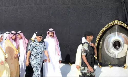 കഅ്ബ കഴുകല്‍ ചടങ്ങ് നടന്നു