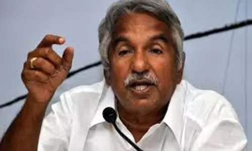 കോണ്ഗ്രസ് പുനഃസ്സംഘടന തര്ക്കങ്ങളില്ലാതെ പൂര്ത്തിയാക്കും: ഉമ്മന്ചാണ്ടി കോണ്ഗ്രസ് പുനഃസ്സംഘടന തര്ക്കങ്ങളില്ലാതെ പൂര്ത്തിയാക്കും: ഉമ്മന്ചാണ്ടി