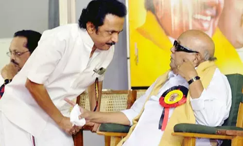 സ്റ്റാലിനെ രാഷ്ട്രീയ പിന്‍ഗാമിയായി പ്രഖ്യാപിച്ച് കരുണാനിധി