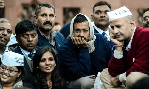 പാകിസ്ഥാനുമായി വരെ പ്രധാനമന്ത്രി ചര്‍ച്ചക്ക് തയ്യാറാകുന്നു; എന്തുകൊണ്ടാണ് തങ്ങളോട്സംസാരിക്കാത്തതെന്ന് എഎപി