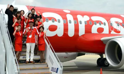 ടാറ്റ ഗ്രൂപ്പിന്റെ എയര്‍ ഏഷ്യയുമായുള്ള ഇടപാടുകള്‍ പരിശോധിക്കാന്‍ സിവില്‍ ഏവിയേഷന്‍ മന്ത്രാലയം