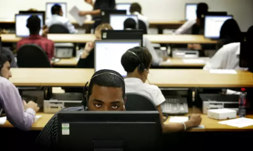 കോള് സെന്റര് തട്ടിപ്പ്: 61 പേര്ക്കെതിരെ അമേരിക്കയില് കേസ് കോള് സെന്റര് തട്ടിപ്പ്: 61 പേര്ക്കെതിരെ അമേരിക്കയില് കേസ്