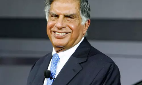 ടാറ്റാ ഗ്രൂപ് ചെയര്‍മാന്‍ സൈറസ് പി മിസ്ത്രിയെ നീക്കി; രത്തന്‍ ടാറ്റ ഇടക്കാല ചെയര്‍മാന്‍