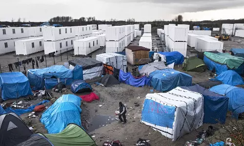 ജംഗിള്‍ അഭയാര്‍ഥി ക്യാമ്പ് മുഴുവനായും പൊളിച്ചുനീക്കി