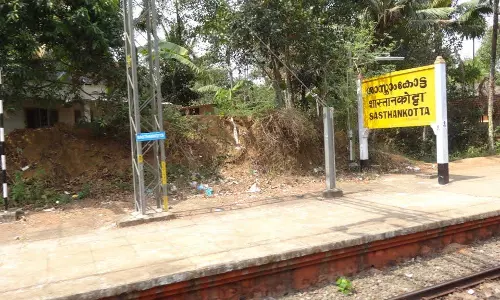 ശാസ്താംകോട്ടയില്‍ റെയില്‍പാളത്തില്‍ വിള്ളല്‍