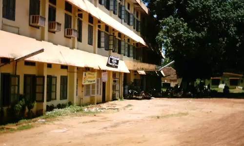 ആലപ്പുഴ കലക്ട്രേറ്റ് പരിസരത്തെ 20 സെന്റ് സ്ഥലം ജപ്തിചെയ്തു ആലപ്പുഴ കലക്ട്രേറ്റ് പരിസരത്തെ 20 സെന്റ് സ്ഥലം ജപ്തിചെയ്തു