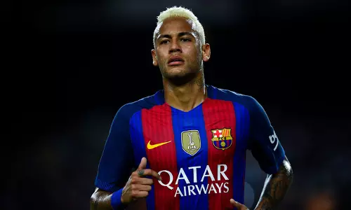 വഞ്ചനക്കേസില്‍ നെയ്‍മറിന് കോടതി നോട്ടീസ്