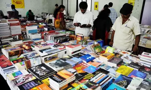 ഷാര്‍ജ അന്താരാഷ്ട്ര പുസ്തകോല്‍സവത്തിന് കൊടിയിറങ്ങി