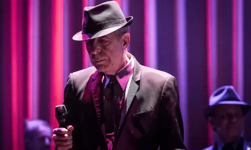 പ്രശസ്ത സംഗീതജ്ഞന്‍ ലിയൊണാര്‍ഡ് കോഹന്‍ അന്തരിച്ചു