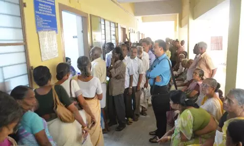 ട്രഷറി പ്രവര്‍ത്തനങ്ങളെ താളംതെറ്റിച്ച് നോട്ട് ക്ഷാമം