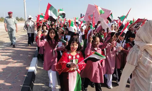 യുഎഇ ദേശീയ ദിനാഘോഷങ്ങള്ക്ക് തുടക്കം യുഎഇ ദേശീയ ദിനാഘോഷങ്ങള്ക്ക് തുടക്കം