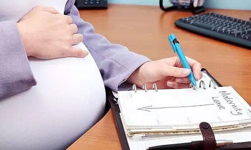 യുഎഇയില്‍ സര്‍ക്കാര്‍ ജീവനക്കാരികള്‍ക്ക് ശമ്പളത്തോടെ മൂന്നുമാസം പ്രസവാവധി