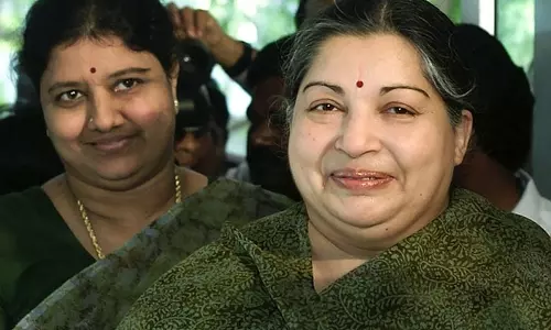 പാര്‍ട്ടിയില്‍ ജയലളിതയുടെ പിന്‍ഗാമിയായി ശശികല എത്തിയേക്കും