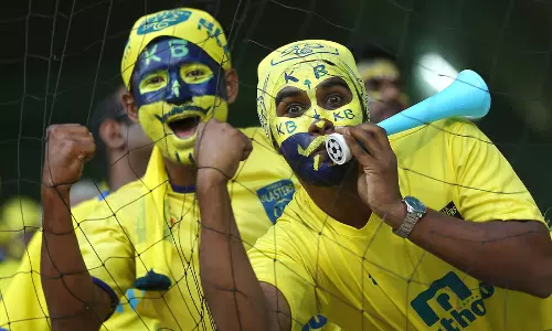 ബ്ലാസ്റ്റേഴ്സിന് വിജയാശംസ നേര്ന്ന് മുഖ്യമന്ത്രിയുടെ ഫേസ്ബുക്ക് പോസ്റ്റ് ബ്ലാസ്റ്റേഴ്സിന് വിജയാശംസ നേര്ന്ന് മുഖ്യമന്ത്രിയുടെ ഫേസ്ബുക്ക് പോസ്റ്റ്