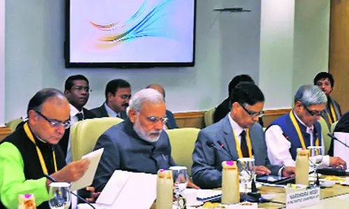 നോട്ടുക്ഷാമം‍: പ്രധാനമന്ത്രി വിളിച്ച ഉന്നതതലയോഗം ഇന്ന്