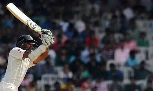 രഞ്ജി ട്രോഫി ഫൈനലില്‍  ഗുജറാത്തിന് ആദ്യ ഇന്നിങ്സ് ലീഡ്