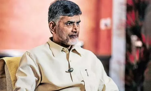 നോട്ട് അസാധുവാക്കല്‍ തീരുമാനത്തെ വിമര്‍ശിച്ച് ചന്ദ്രബാബു നായിഡുവും