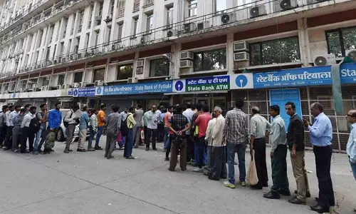 നോട്ട് അസാധുവാക്കല്‍ അമ്പതാം ദിവസത്തിലേക്ക്; തളര്‍ന്ന് ഇന്ത്യന്‍ സമ്പദ് വ്യവസ്ഥ