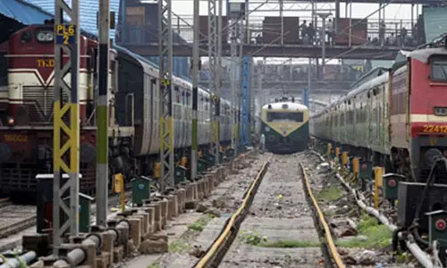 ട്രെയിനുകളില്‍ ഇനി കാപ്റ്റന്‍മാരും