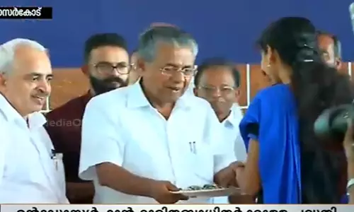 സായിപ്രസാദം പദ്ധതിയുടെ ആദ്യഘട്ടം മുഖ്യമന്ത്രി നാടിന് സമർപ്പിച്ചു