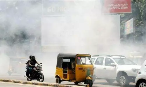 വിഷവാതകം നിറഞ്ഞ് കൊച്ചിയുടെ ആകാശം