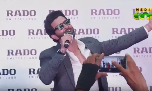 കൊച്ചിയുടെ ഹൃദയം കീഴടക്കി ഋത്വിക് റോഷന്‍