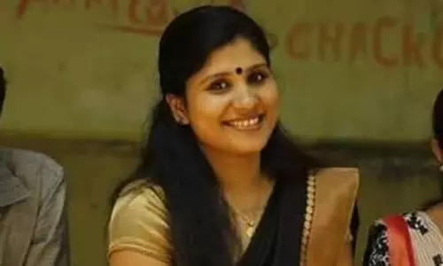 ഇങ്ങനെ വിജയിക്കുന്നതിലും ഭേദം തോല്‍ക്കുന്നതായിരുന്നുവെന്ന് എസ്എഫ്ഐയോട് ദീപ നിശാന്ത്