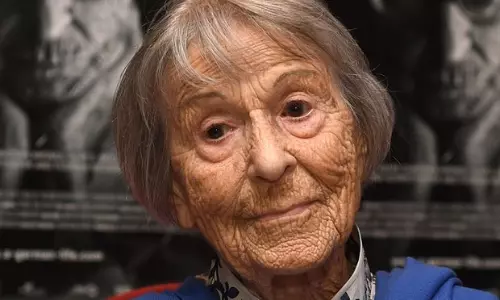 ഗീബല്സിന്റെ സെക്രട്ടറി ബ്രുണ്ഹില്ഡെ പോംസല് അന്തരിച്ചു ഗീബല്സിന്റെ സെക്രട്ടറി ബ്രുണ്ഹില്ഡെ പോംസല് അന്തരിച്ചു