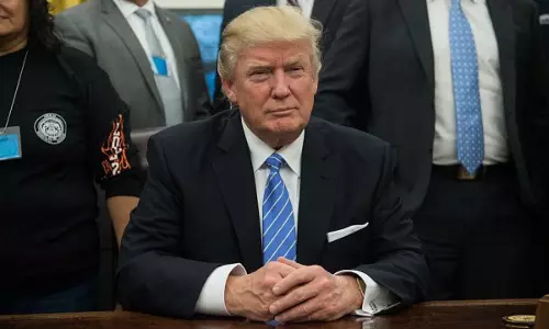 ട്രംപിന്റെ യാത്രാ വിലക്ക്: ഇറാഖിനെ പട്ടികയില് നിന്ന് ഒഴിവാക്കിയേക്കും ട്രംപിന്റെ യാത്രാ വിലക്ക്: ഇറാഖിനെ പട്ടികയില് നിന്ന് ഒഴിവാക്കിയേക്കും