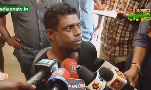 വ്യവസ്ഥിതിക്ക് എതിരെയുളള യുവാക്കളുടെ പ്രതിഷേധമാണ് തനിക്ക് അവാര്ഡായി ലഭിച്ചതെന്ന് വിനായകന് വ്യവസ്ഥിതിക്ക് എതിരെയുളള യുവാക്കളുടെ പ്രതിഷേധമാണ് തനിക്ക് അവാര്ഡായി ലഭിച്ചതെന്ന് വിനായകന്