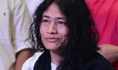 ജനങ്ങള് എന്നെ വിശ്വസിച്ചിരുന്നെങ്കില് ഞാന് അവരോടൊപ്പം ഉണ്ടാകുമായിരുന്നു: ഇറോം ജനങ്ങള് എന്നെ വിശ്വസിച്ചിരുന്നെങ്കില് ഞാന് അവരോടൊപ്പം ഉണ്ടാകുമായിരുന്നു: ഇറോം