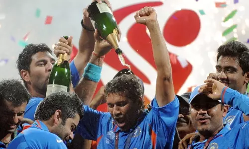 സിക്സറിലൂടെ ധോണി ലോകകപ്പ് വെട്ടിപ്പിടിച്ച ദിനം