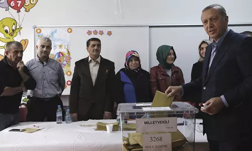 തുര്‍ക്കി ഇനി പ്രസിഡന്റ് ഭരിക്കും